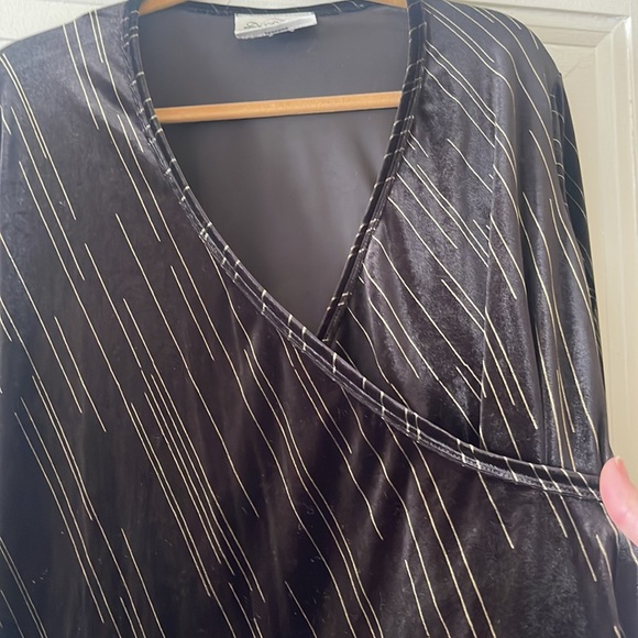 Vintage Velvet Deep V Neck Wrap Front Blouse or Minidress 70’s 80’s vibes - Picture 14 of 14
